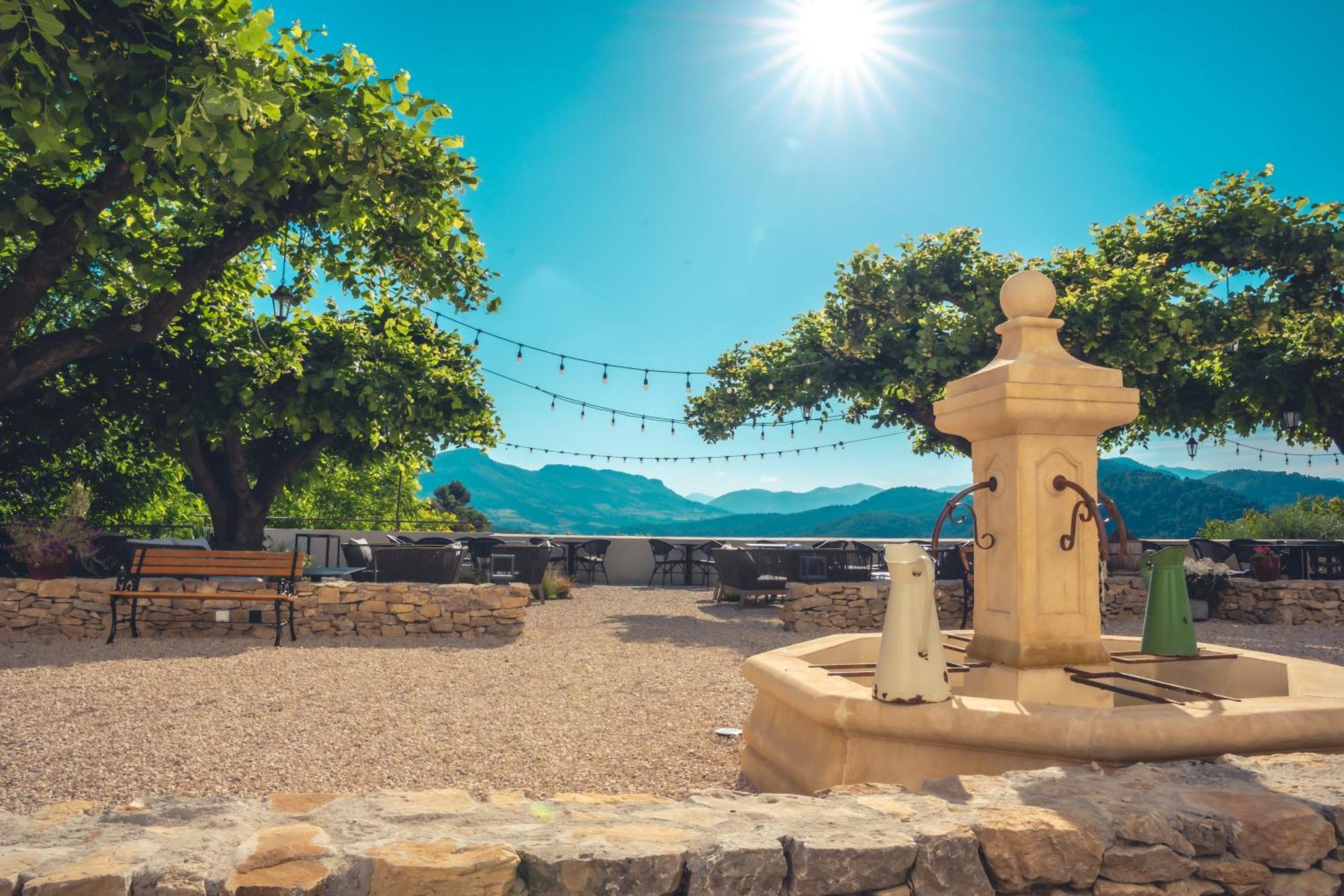 Logis Hotel Restaurant Le Plantevin Propiac Kültér fotó